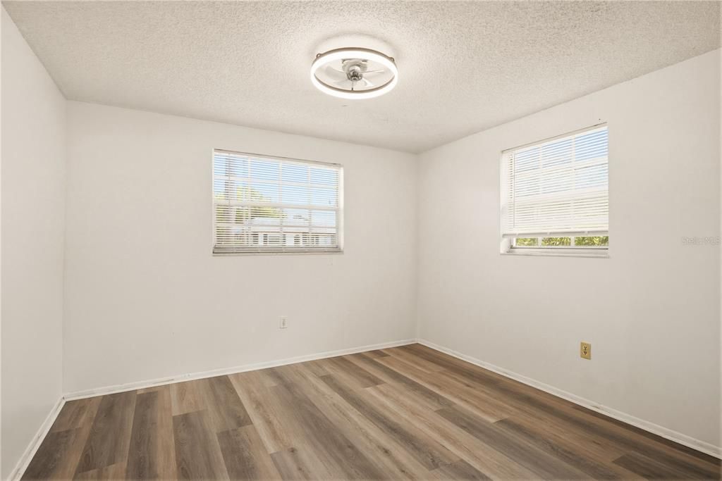 En Venta: $59,900 (2 camas, 2 baños, 888 Pies cuadrados)