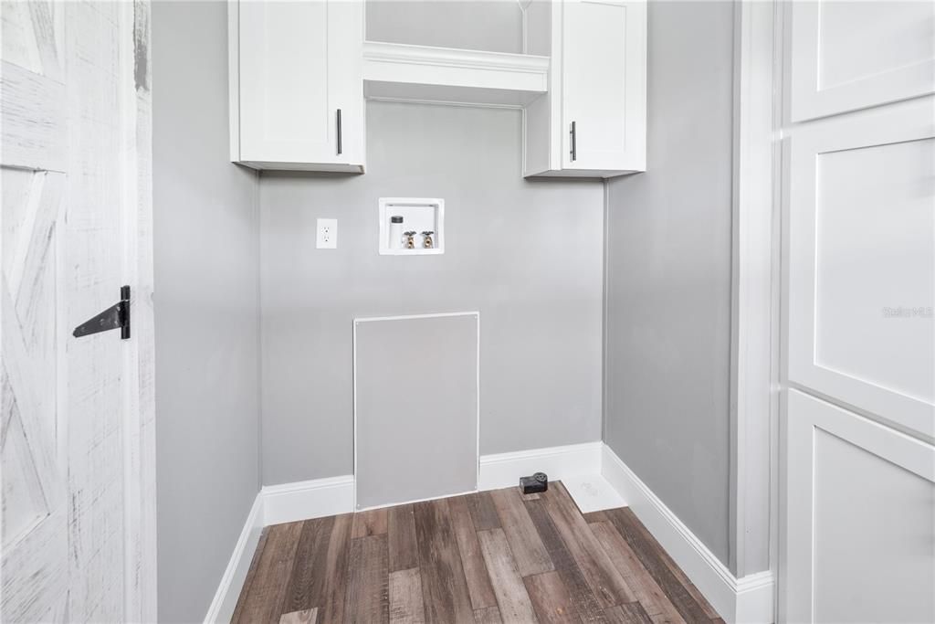 Activo con contrato: $229,500 (3 camas, 2 baños, 1260 Pies cuadrados)