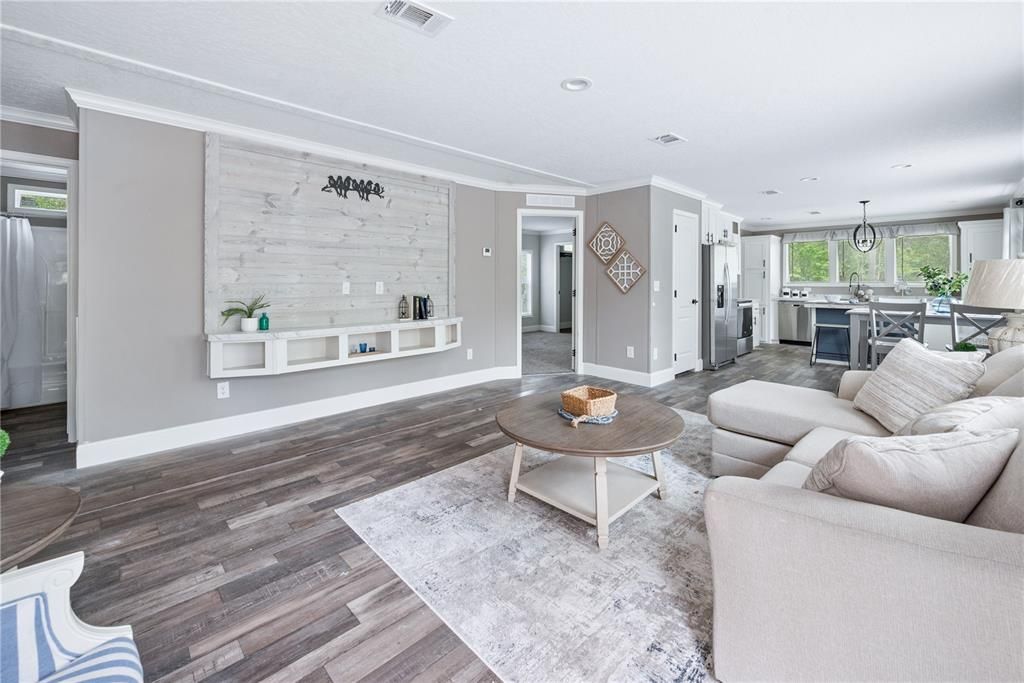 Activo con contrato: $229,500 (3 camas, 2 baños, 1260 Pies cuadrados)