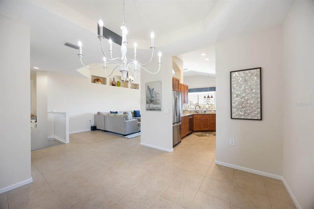 В аренду: $2,795 (3 спален, 2 ванн, 2041 Квадратных фут)