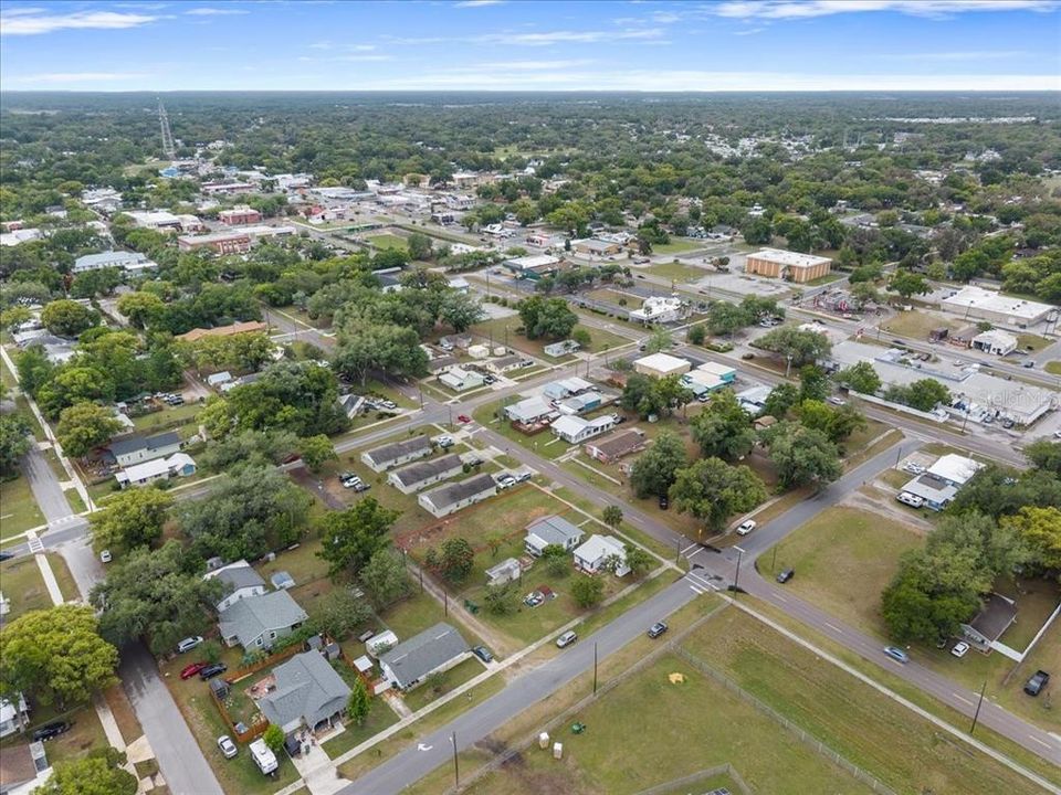 На продажу: $75,000 (0.16 acres)