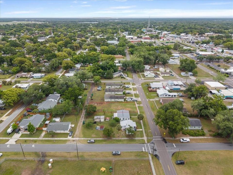 На продажу: $75,000 (0.16 acres)
