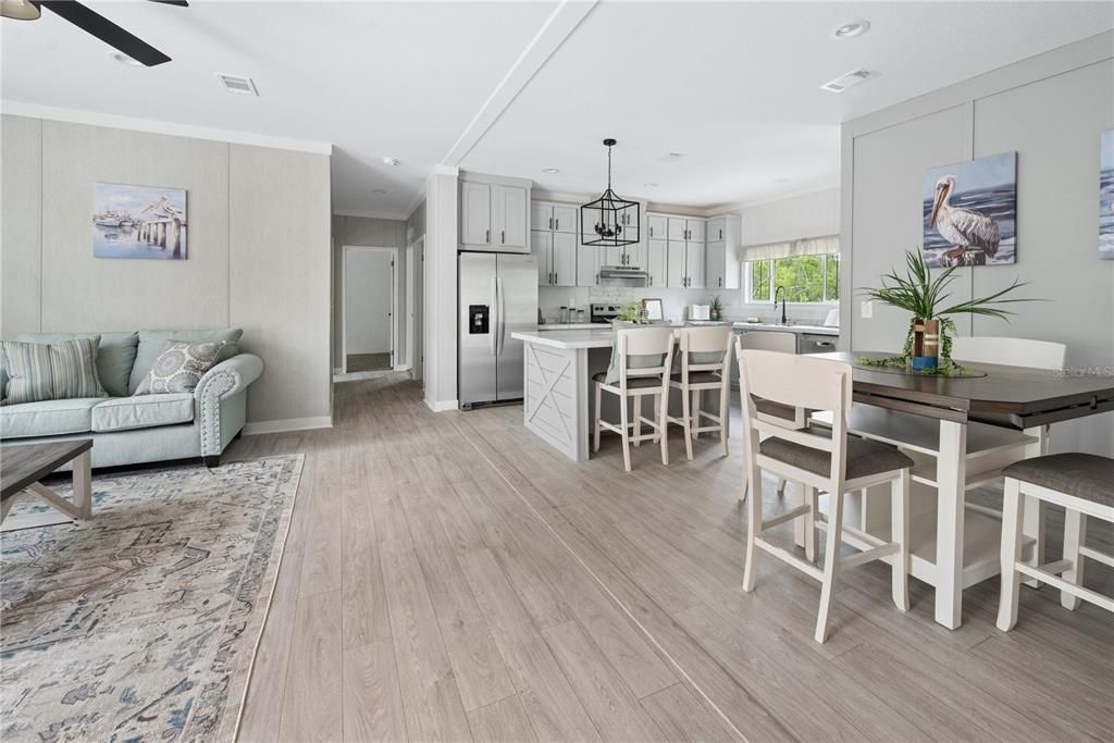 Active With Contract: $238,500 (4 beds, 2 baths, 1542 Square Feet)