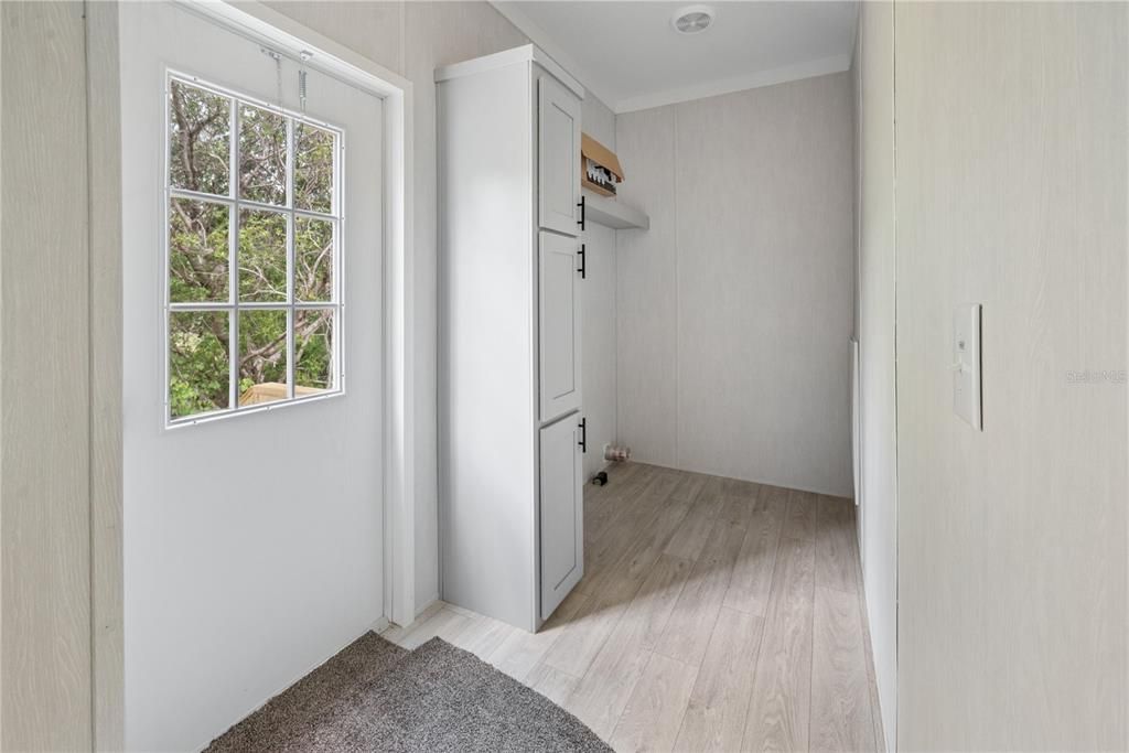 Active With Contract: $238,500 (4 beds, 2 baths, 1542 Square Feet)
