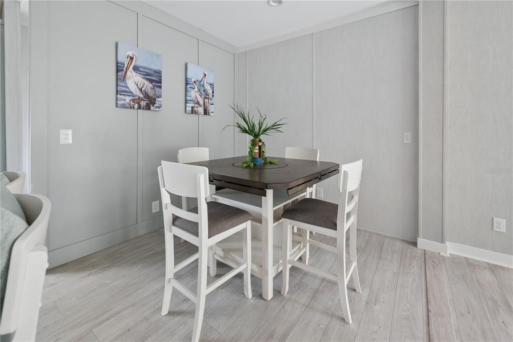 Active With Contract: $238,500 (4 beds, 2 baths, 1542 Square Feet)