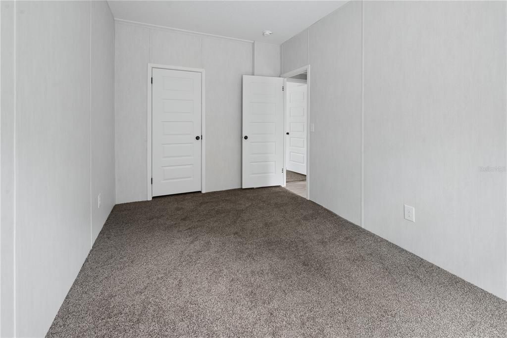 Active With Contract: $238,500 (4 beds, 2 baths, 1542 Square Feet)