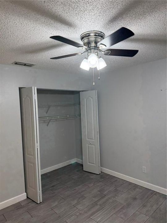 For Sale: $145,000 (2 beds, 2 baths, 902 Square Feet)