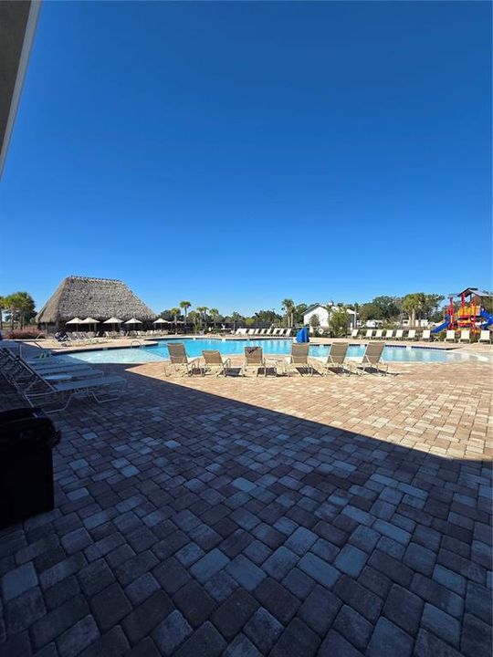 На продажу: $99,000 (0.07 acres)