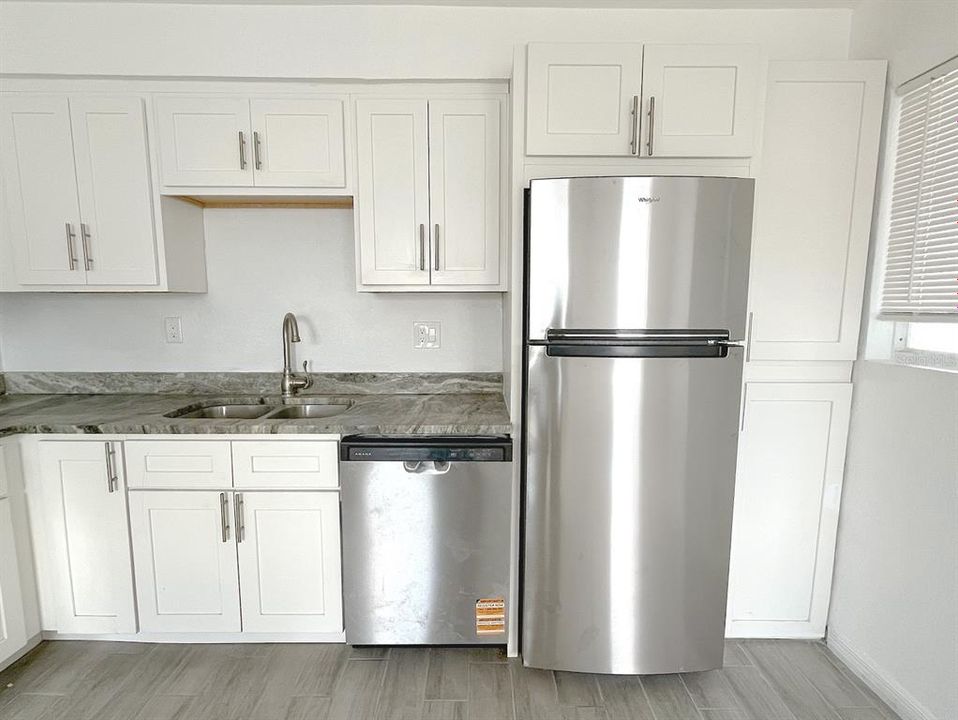 В аренду: $1,550 (1 спален, 1 ванн, 500 Квадратных фут)