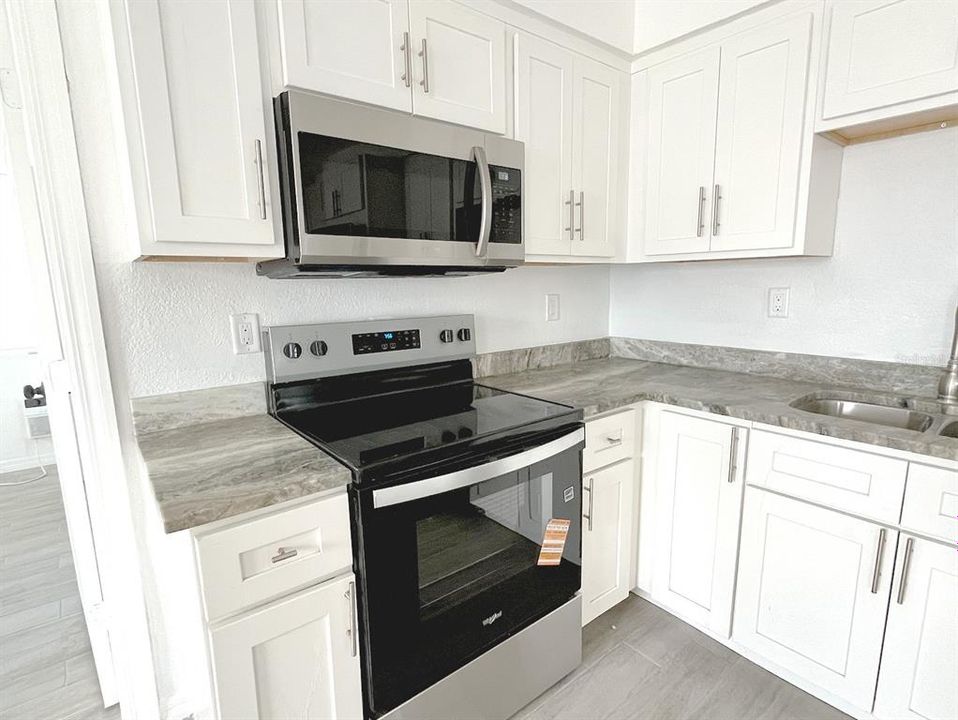 В аренду: $1,550 (1 спален, 1 ванн, 500 Квадратных фут)