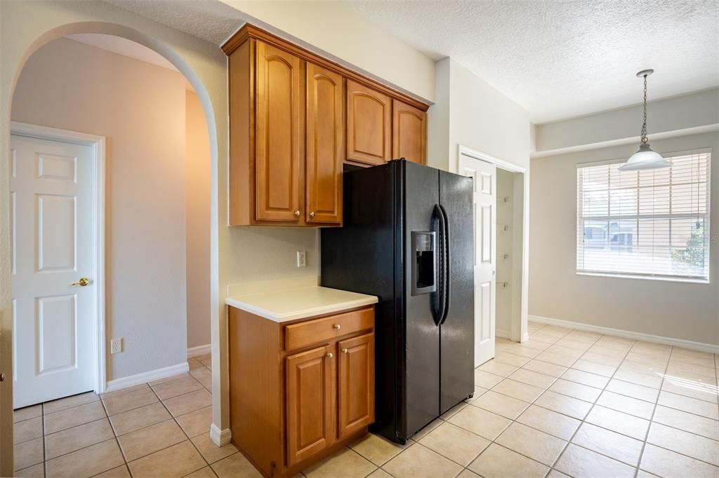 For Sale: $274,000 (2 beds, 2 baths, 1408 Square Feet)