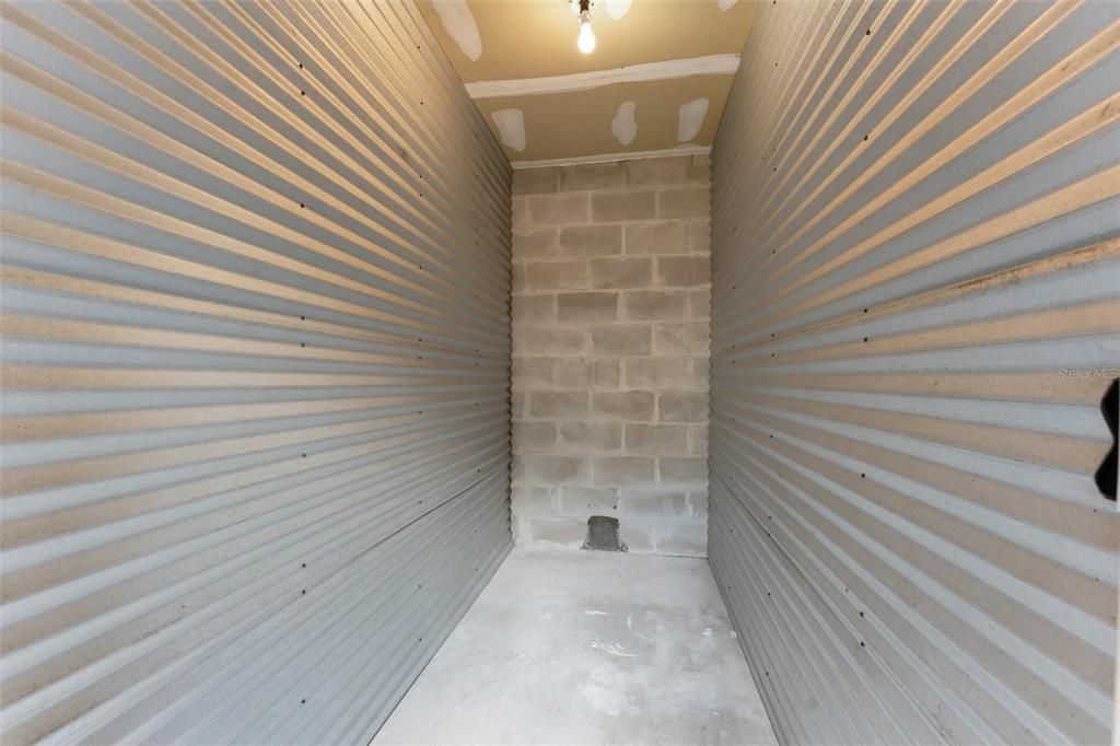 Activo con contrato: $1,890 (3 camas, 2 baños, 1408 Pies cuadrados)
