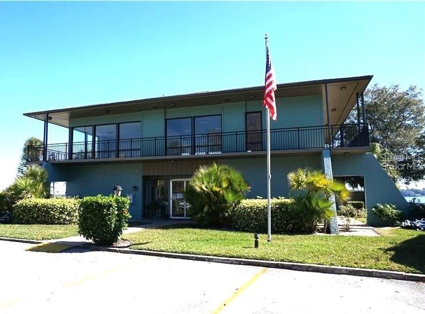 For Sale: $198,000 (2 beds, 2 baths, 1184 Square Feet)