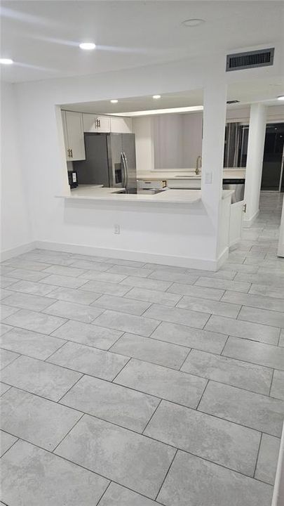 For Sale: $198,000 (2 beds, 2 baths, 1184 Square Feet)