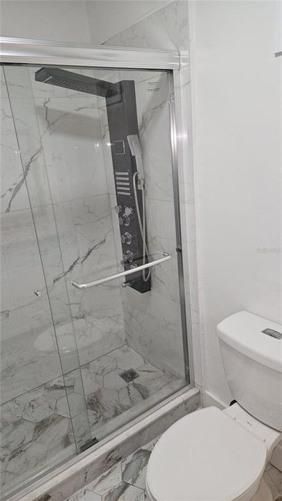 For Sale: $198,000 (2 beds, 2 baths, 1184 Square Feet)