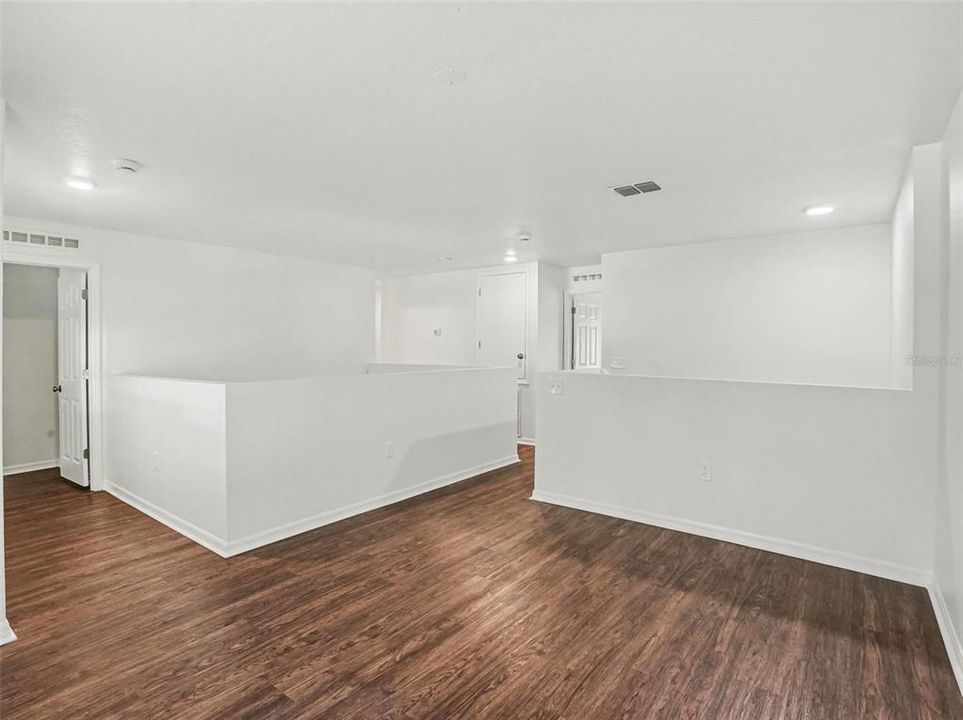Active With Contract: $419,900 (4 beds, 2 baths, 2578 Square Feet)