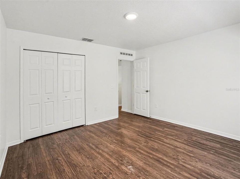 Active With Contract: $419,900 (4 beds, 2 baths, 2578 Square Feet)