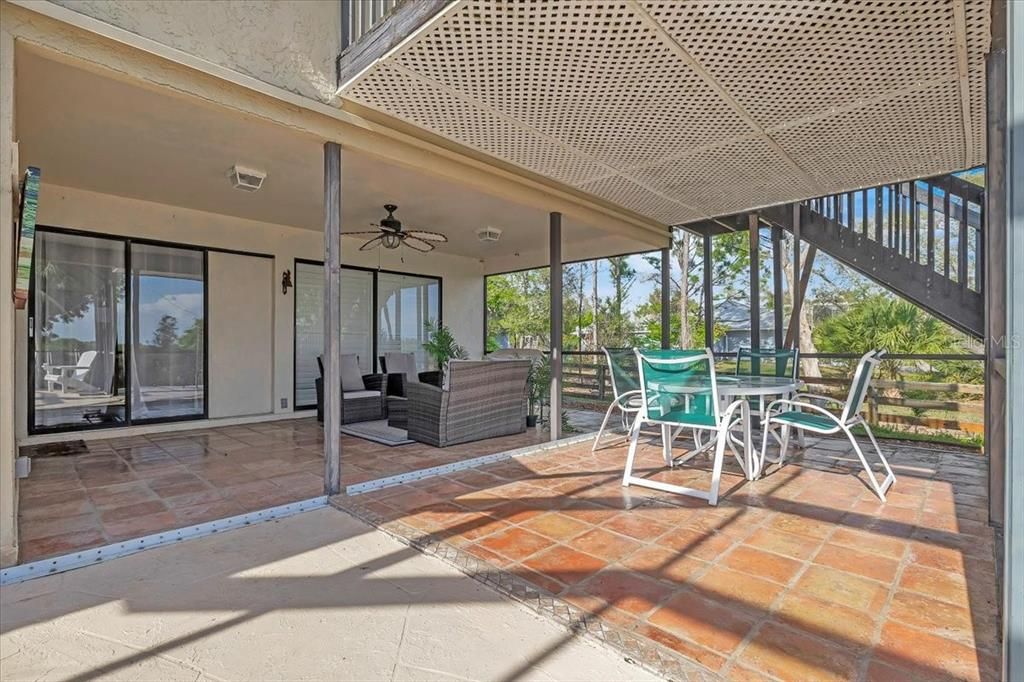 En Venta: $549,000 (3 camas, 2 baños, 2266 Pies cuadrados)