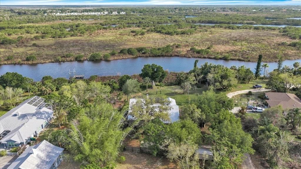 En Venta: $549,000 (3 camas, 2 baños, 2266 Pies cuadrados)