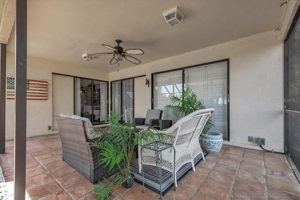 En Venta: $549,000 (3 camas, 2 baños, 2266 Pies cuadrados)