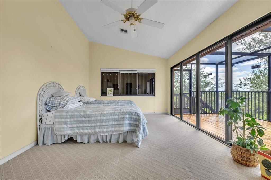 En Venta: $549,000 (3 camas, 2 baños, 2266 Pies cuadrados)