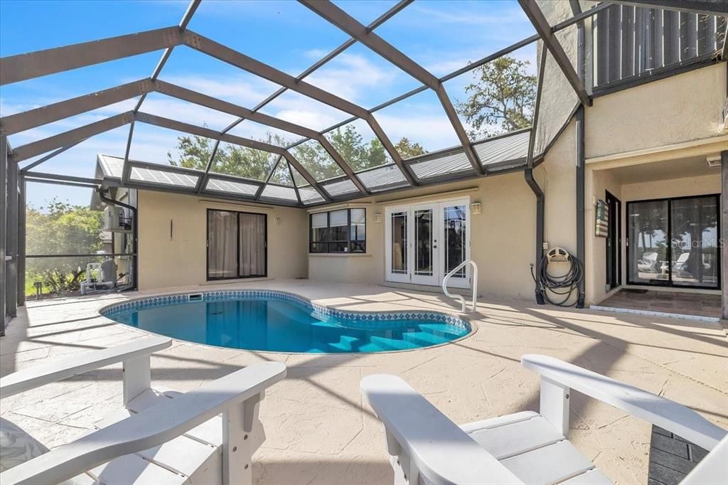 En Venta: $549,000 (3 camas, 2 baños, 2266 Pies cuadrados)