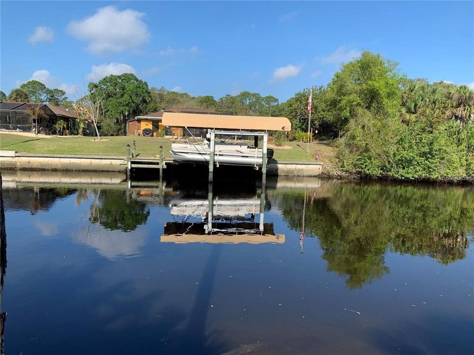 En Venta: $90,000 (0.23 acres)