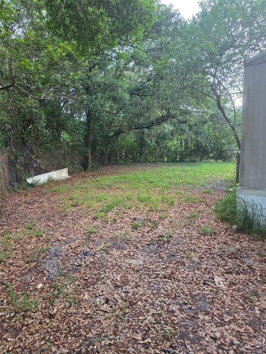 For Sale: $74,900 (2 beds, 1 baths, 672 Square Feet)