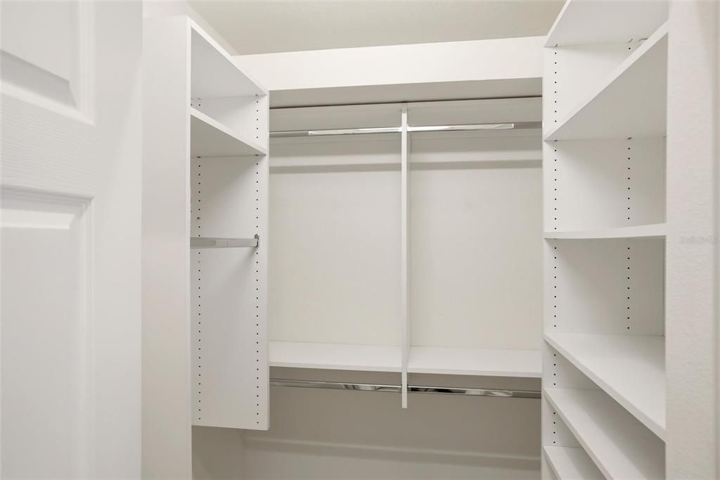 Active With Contract: $235,000 (2 beds, 2 baths, 1496 Square Feet)