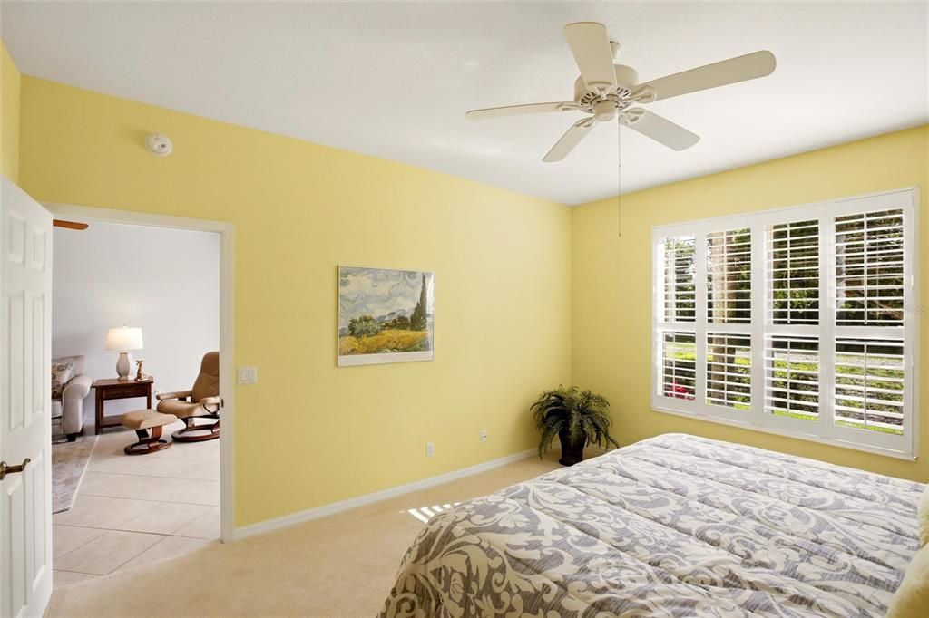 Active With Contract: $235,000 (2 beds, 2 baths, 1496 Square Feet)