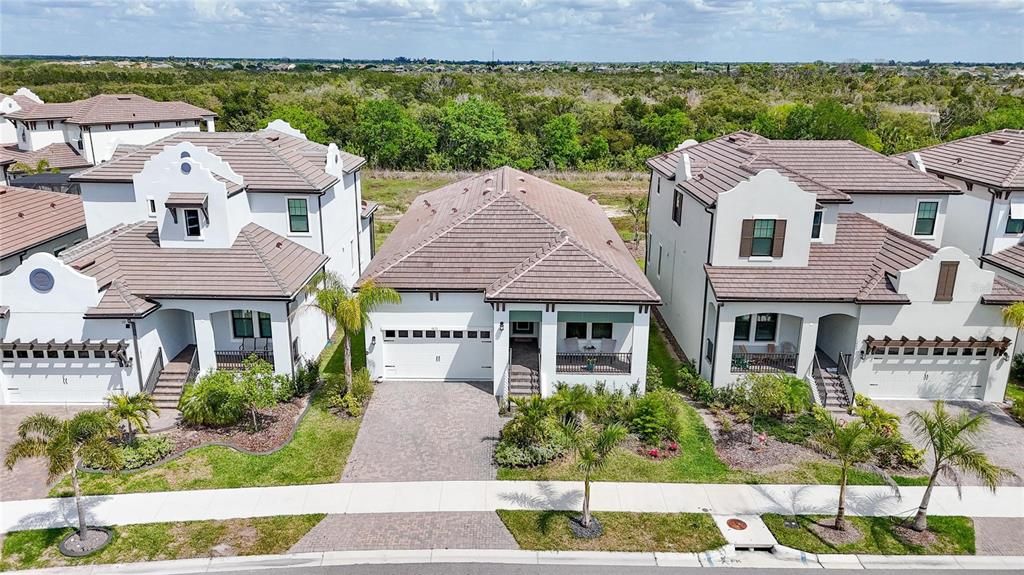 For Sale: $499,900 (3 beds, 2 baths, 1985 Square Feet)