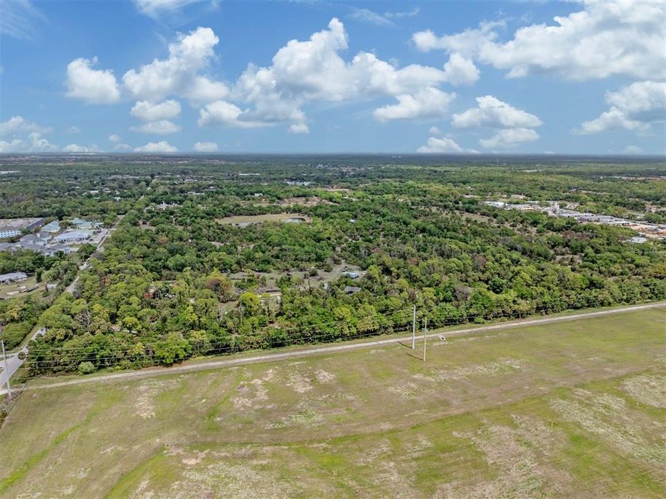 En Venta: $4,600,000 (20.30 acres)