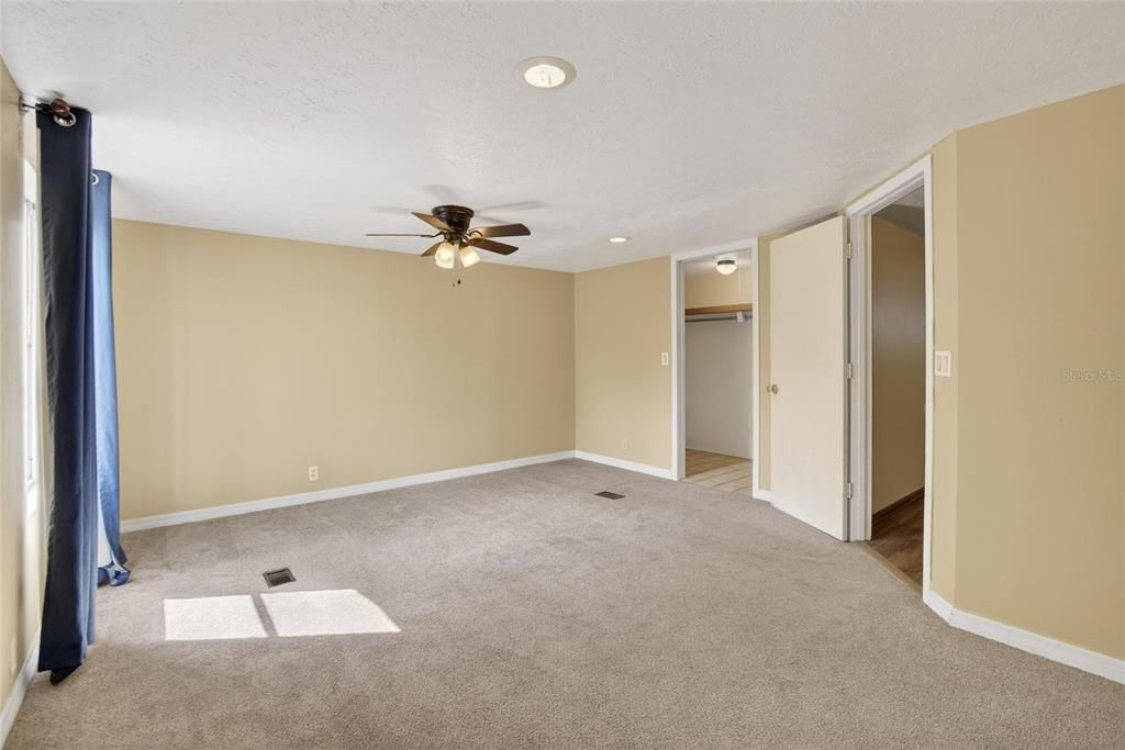 En Venta: $249,990 (3 camas, 2 baños, 1776 Pies cuadrados)