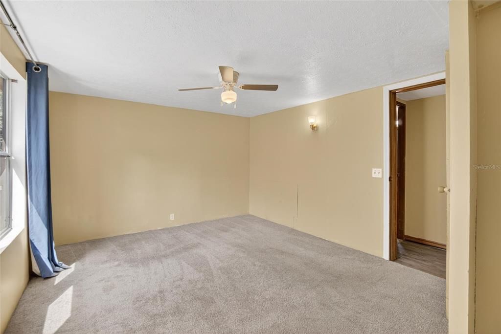 En Venta: $249,990 (3 camas, 2 baños, 1776 Pies cuadrados)