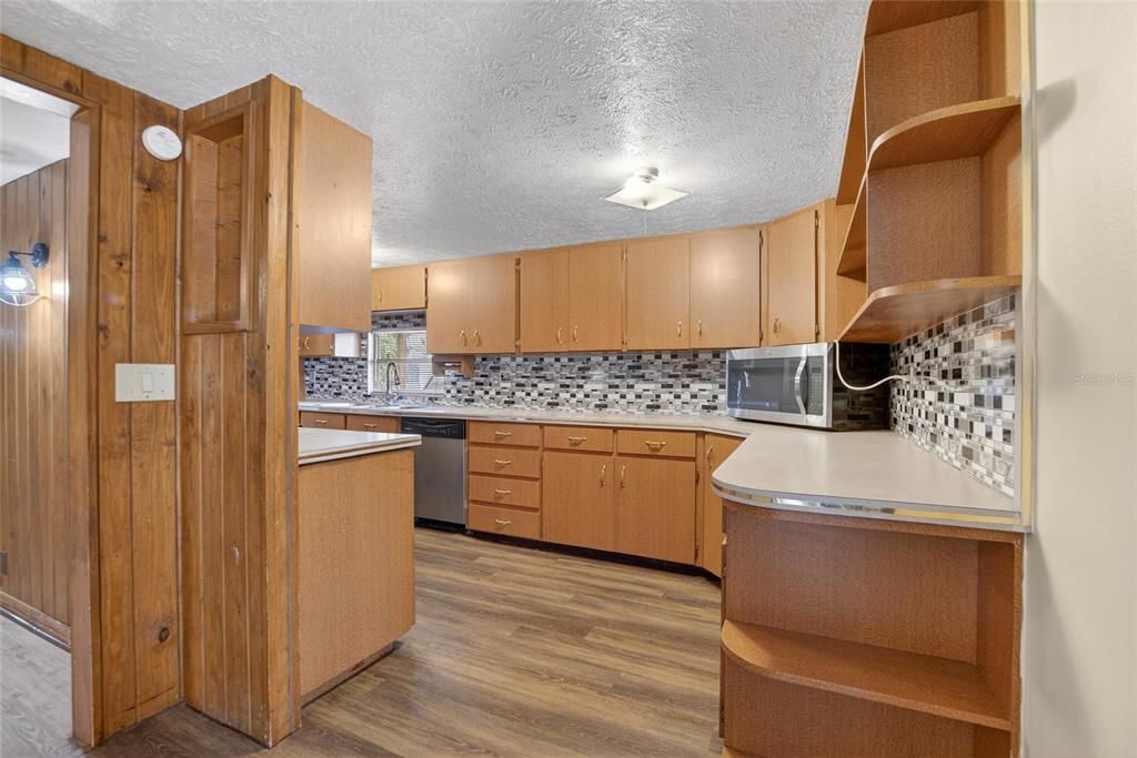 En Venta: $249,990 (3 camas, 2 baños, 1776 Pies cuadrados)