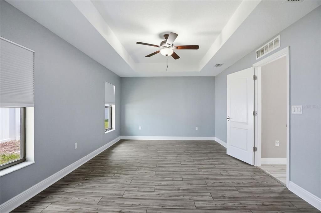 待售: $345,000 (3 贝兹, 2 浴室, 1698 平方英尺)