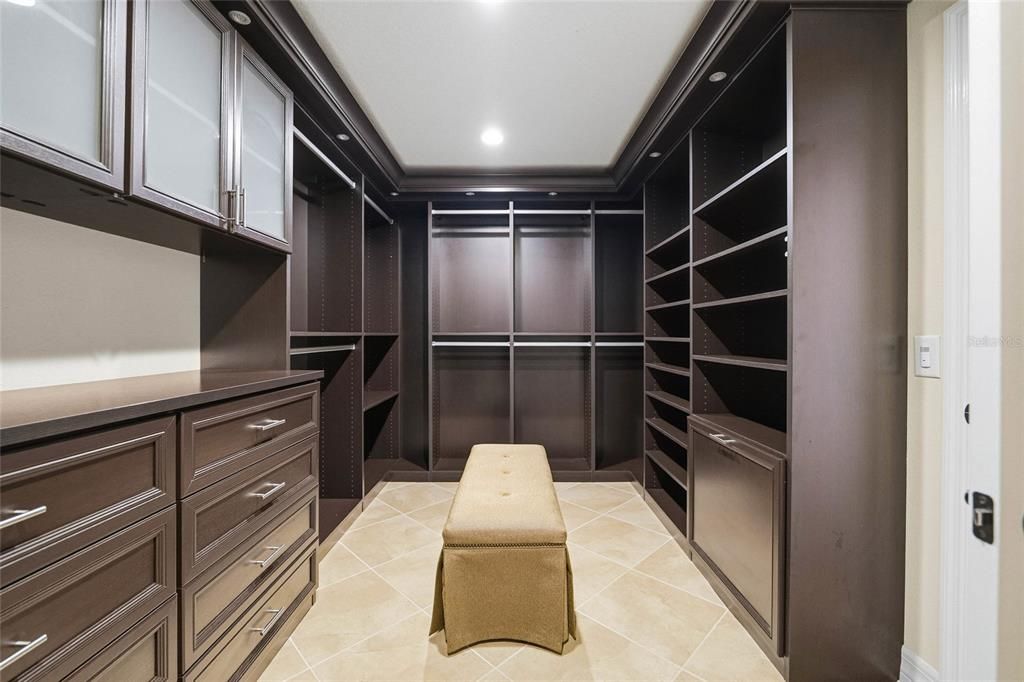 В аренду: $4,500 (4 спален, 3 ванн, 3282 Квадратных фут)