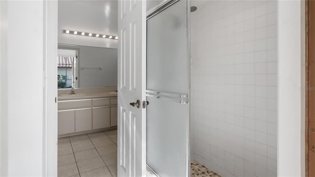 Active With Contract: $575,000 (3 beds, 2 baths, 1850 Square Feet)
