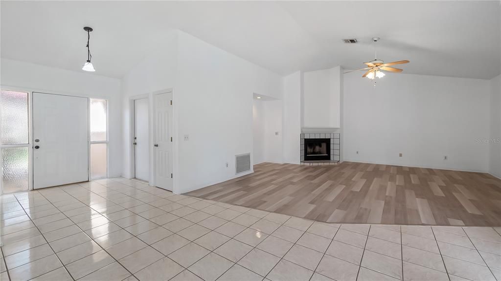 Active With Contract: $575,000 (3 beds, 2 baths, 1850 Square Feet)