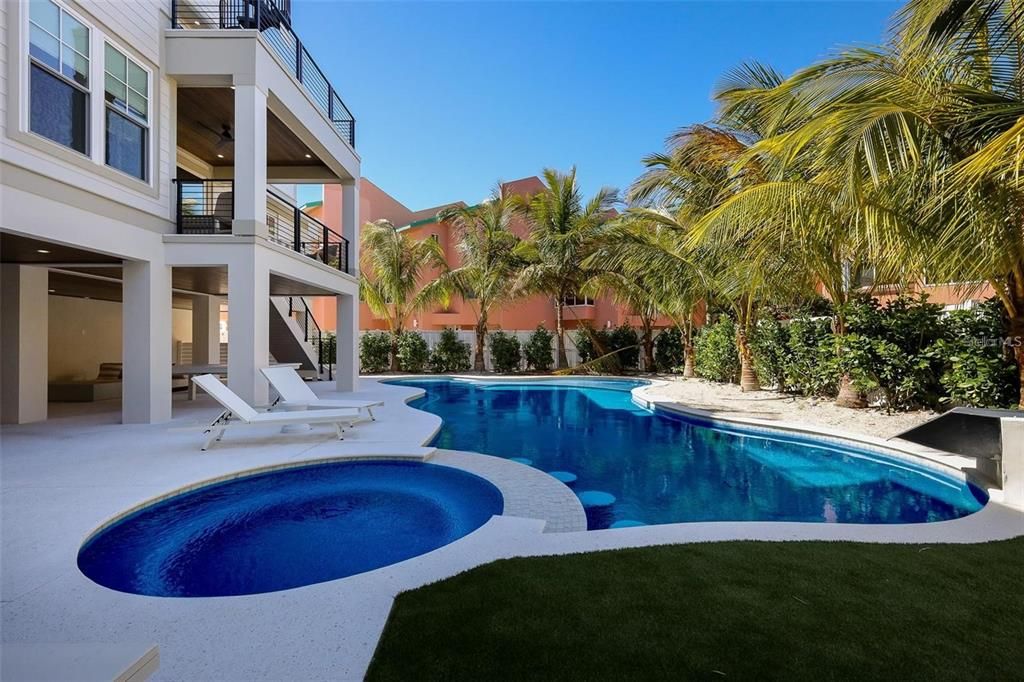 En Venta: $6,295,000 (10 camas, 10 baños, 4443 Pies cuadrados)