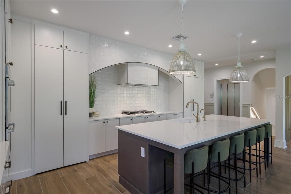En Venta: $6,295,000 (10 camas, 10 baños, 4443 Pies cuadrados)