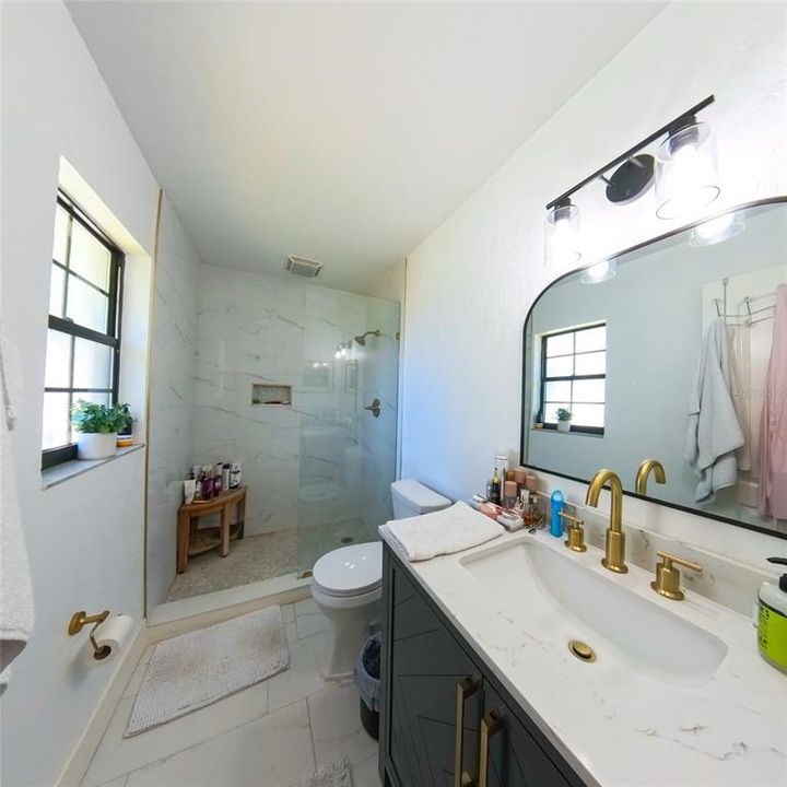 Active With Contract: $410,000 (3 beds, 2 baths, 1998 Square Feet)