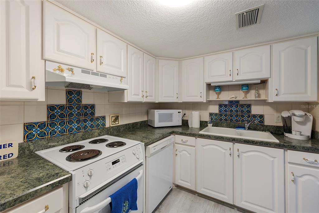 En Venta: $209,000 (2 camas, 1 baños, 1012 Pies cuadrados)