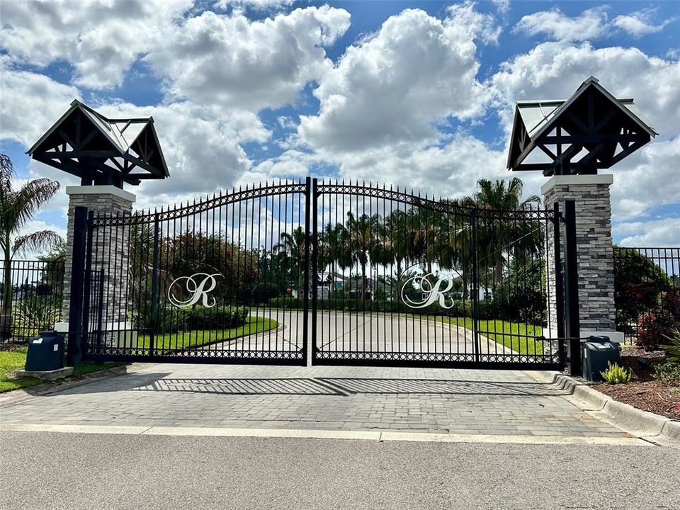 На продажу: $939,000 (3 спален, 2 ванн, 2388 Квадратных фут)