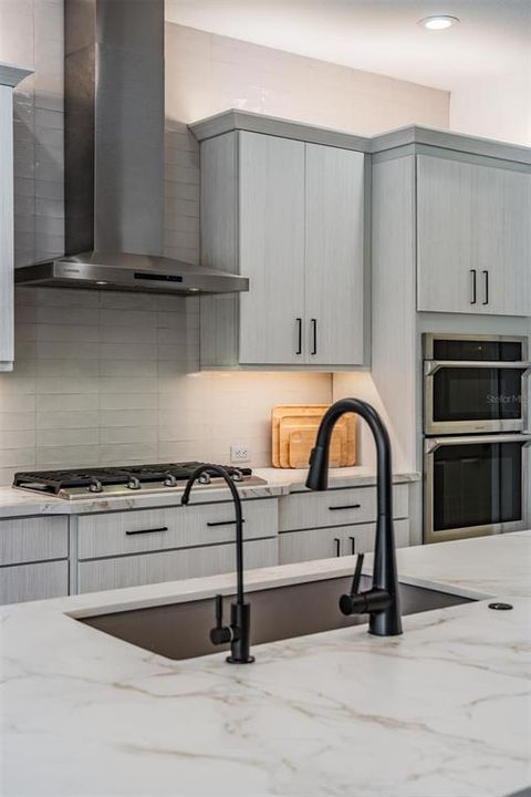 На продажу: $939,000 (3 спален, 2 ванн, 2388 Квадратных фут)