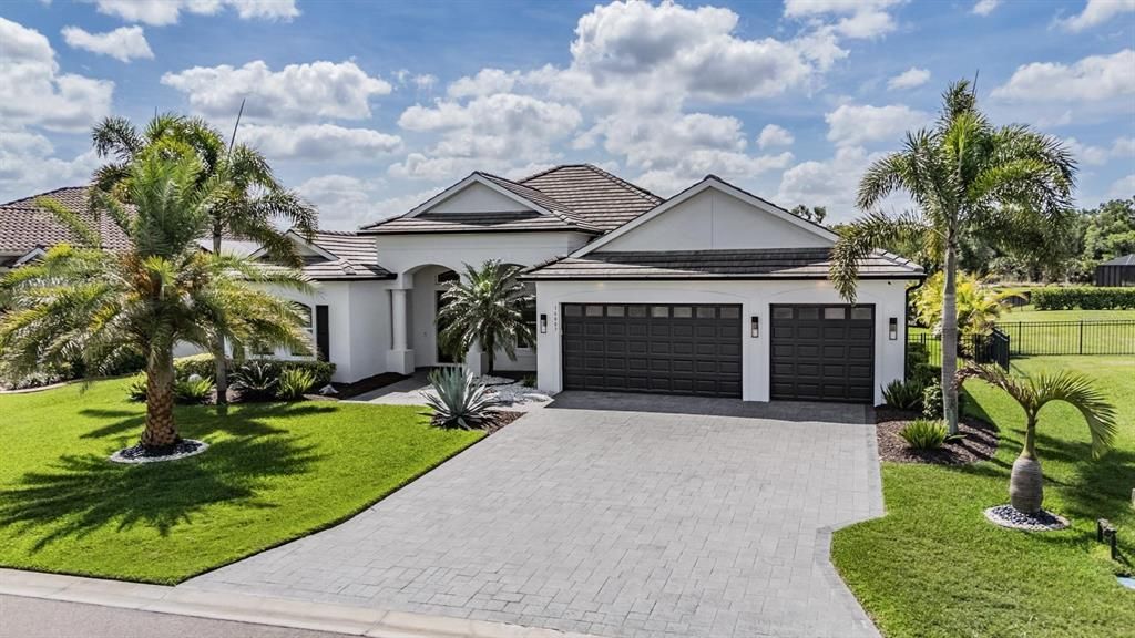 На продажу: $939,000 (3 спален, 2 ванн, 2388 Квадратных фут)