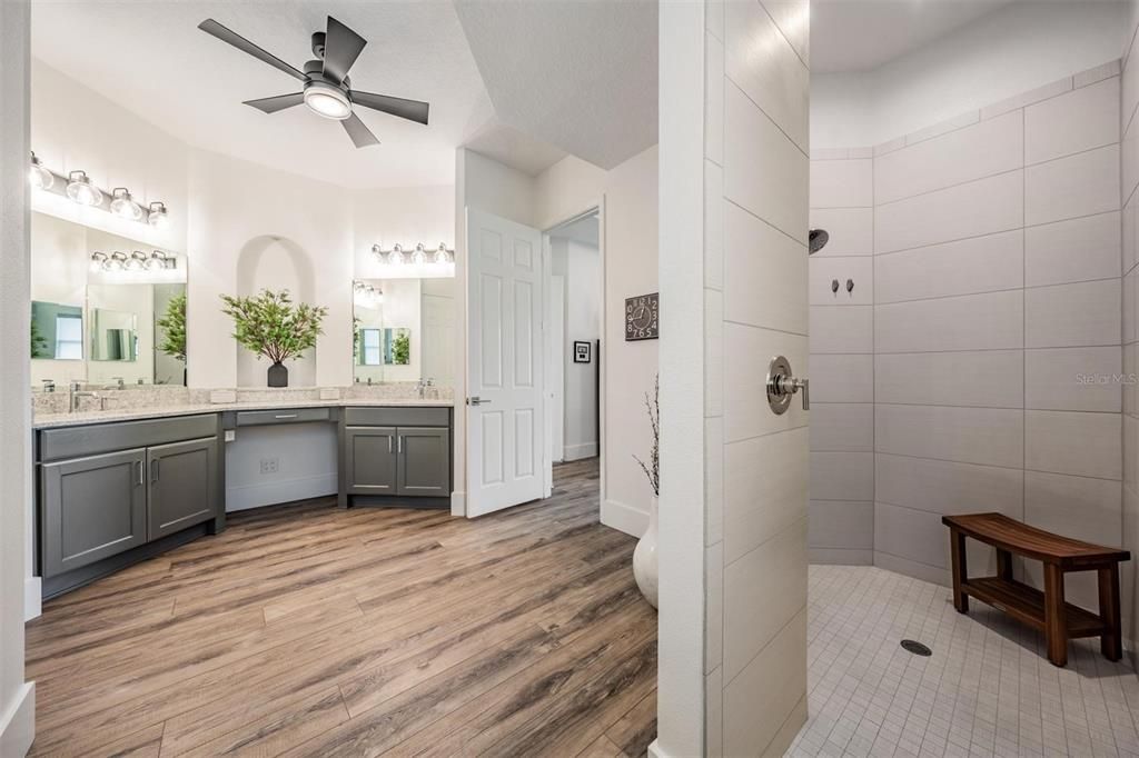 На продажу: $939,000 (3 спален, 2 ванн, 2388 Квадратных фут)