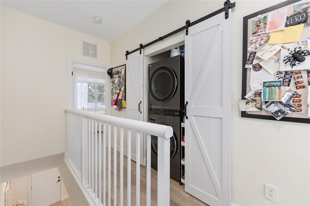 На продажу: $365,000 (2 спален, 2 ванн, 1155 Квадратных фут)