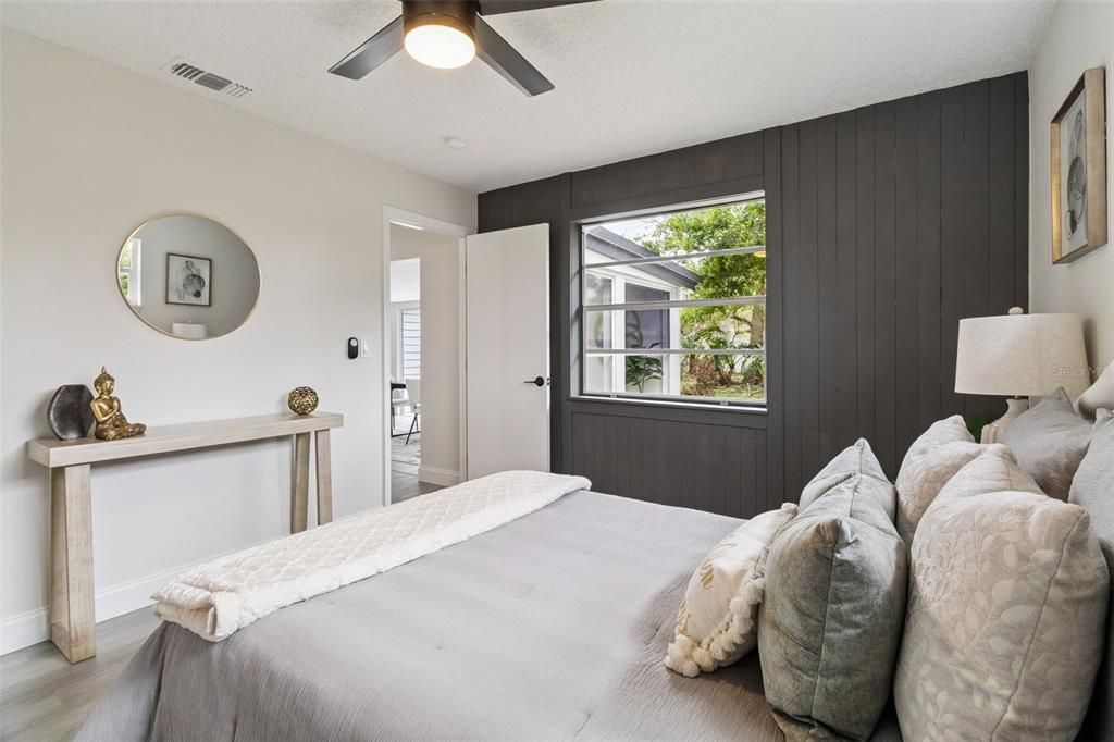 Activo con contrato: $325,000 (3 camas, 2 baños, 1460 Pies cuadrados)