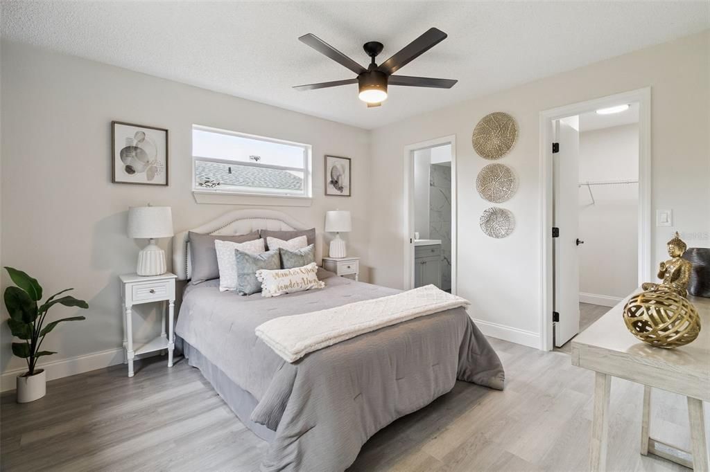 Activo con contrato: $325,000 (3 camas, 2 baños, 1460 Pies cuadrados)